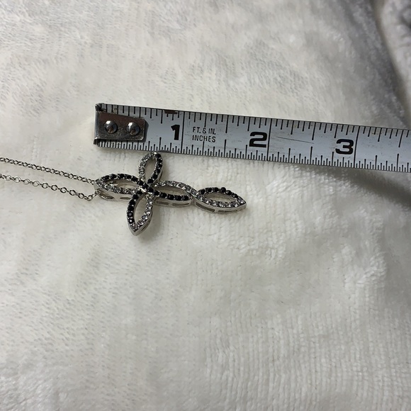 Beautiful silver tone necklace with black and clear stones on cross - Picture 16 of 16